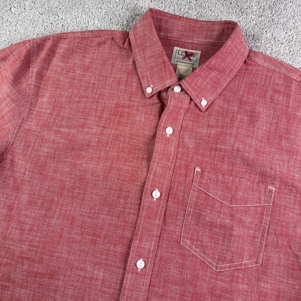 LL Bean Shirt Mens Large Red Traditional Fit Short Sleeve Cotton Chambray Casual